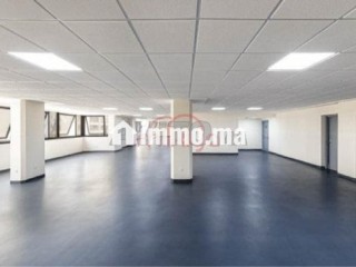 location-bureau-1-pieces-de-207-m2-a-casablanca