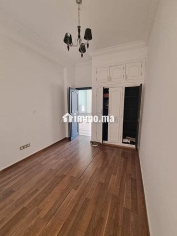 appartement-avec-140-m2-de-jardin-big-9