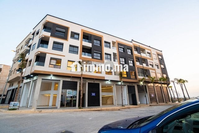 magasin-n-1-de-161-m2-a-vendre-a-sidi-maarouf-big-6