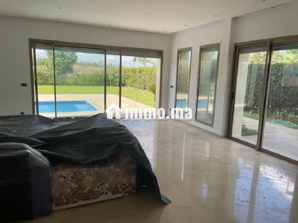 location-villa-vide-front-du-golf-bouskoura-casa-big-2