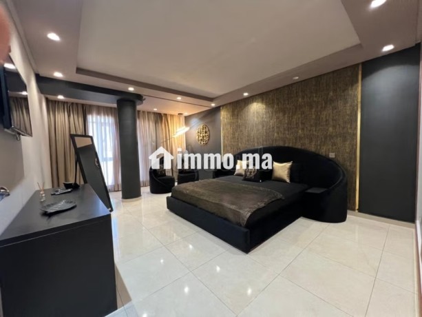 tres-bel-appartement-en-location-a-agdal-1-piece-meuble-big-7