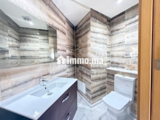 Très bel appartement à vendre à Harhoura - Appartement à vendre