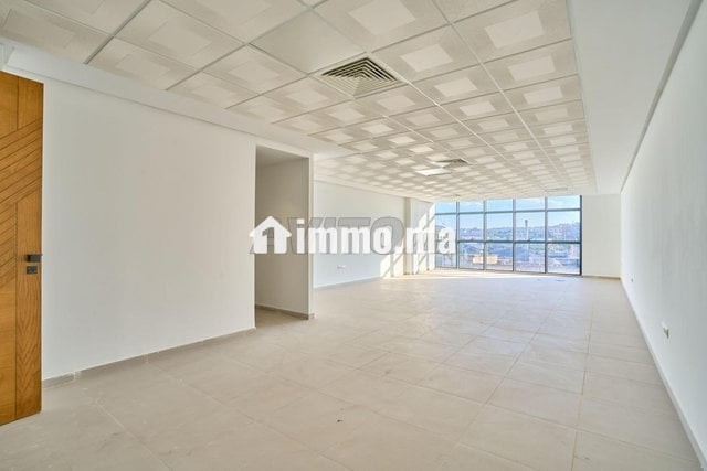 plateaux-bureaux-de-haut-standing-de-76-a-6000-m2-big-9