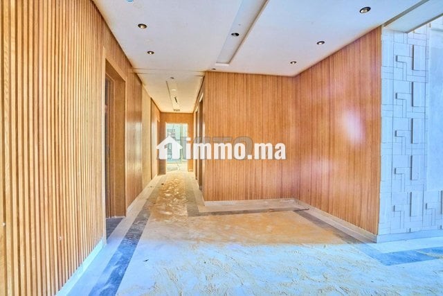 plateaux-bureaux-de-haut-standing-de-76-a-6000-m2-big-13
