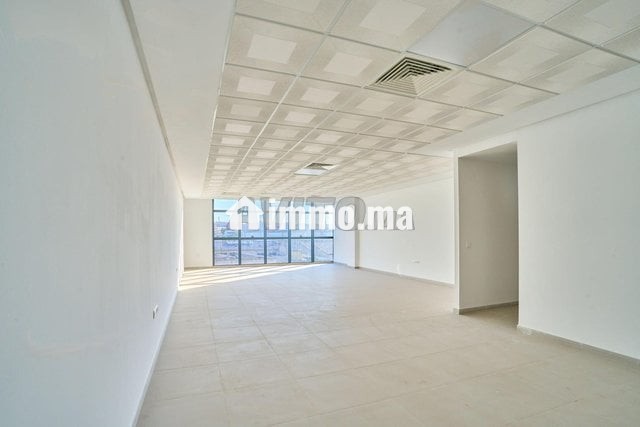 plateaux-bureaux-de-haut-standing-de-76-a-6000-m2-big-7