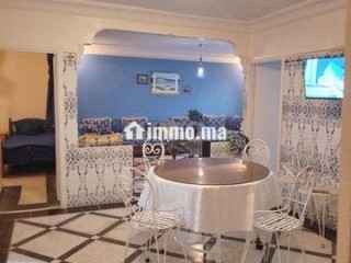 bel-grand-appt-grand-balcon-dans-une-villa