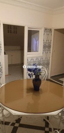 bel-grand-appt-grand-balcon-dans-une-villa-big-4