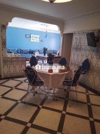 bel-grand-appt-grand-balcon-dans-une-villa-big-7