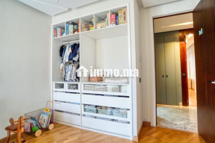 location-dun-appartement-a-racine-3-chambres-agreables-bien-meuble-big-10