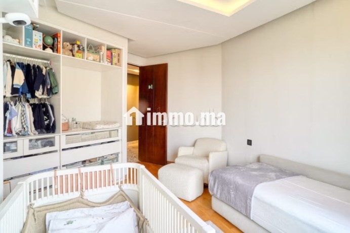 location-dun-appartement-a-racine-3-chambres-agreables-bien-meuble-big-14