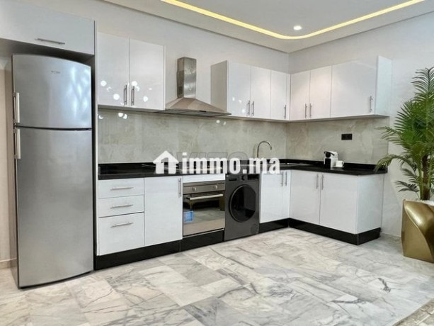 appart-100m-meuble-dont-terrasse-maarif-ex-big-9