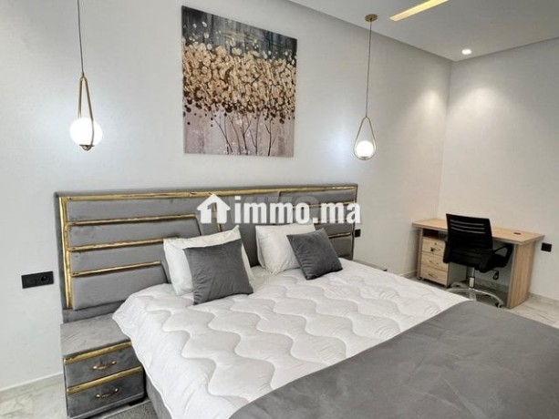 appart-100m-meuble-dont-terrasse-maarif-ex-big-1
