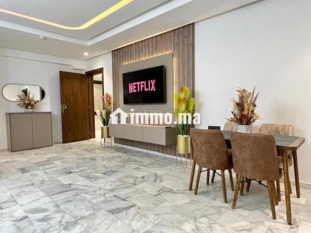 appart-100m-meuble-dont-terrasse-maarif-ex-big-5