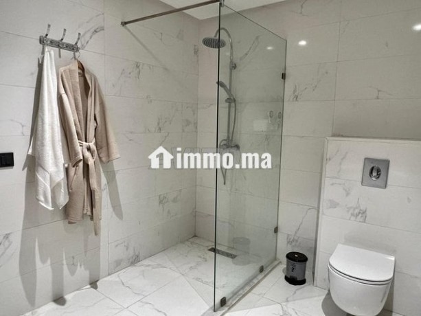 appart-100m-meuble-dont-terrasse-maarif-ex-big-7