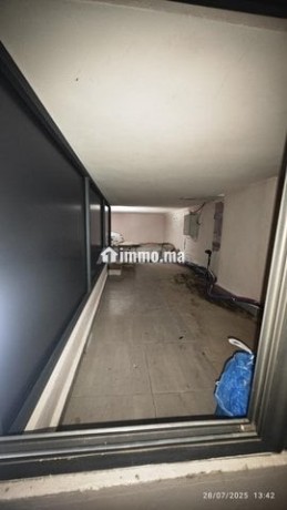 magasin-avec-mezzanine-2-rideaux-big-6