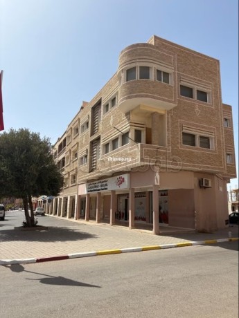 bureaux-a-vendre-a-tiznit-superficie-500-m2-systeme-de-climatisation-big-1