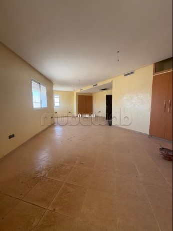 bureaux-a-vendre-a-tiznit-superficie-500-m2-systeme-de-climatisation-big-6