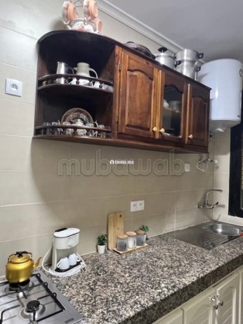 location-dun-appartement-a-de-la-plage-2-pieces-salon-traditionnel-et-porte-blindee-big-7