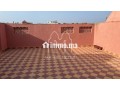 immeuble-avec-restaurant-et-2-appartements-meubles-small-1