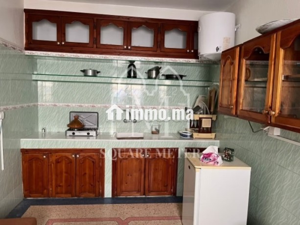 immeuble-avec-restaurant-et-2-appartements-meubles-big-8