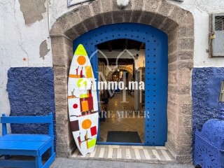 local-exploitation-galerie-et-salon-de-the
