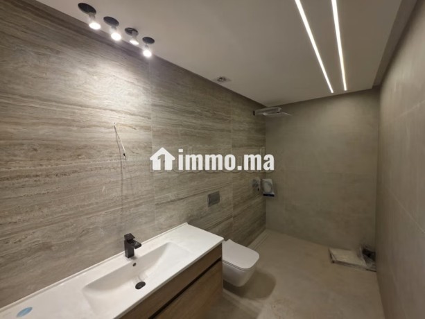 exclusivite-villa-contemporaine-de-prestige-a-vendre-sur-le-golf-de-noria-vue-atlas-imprenable-big-18
