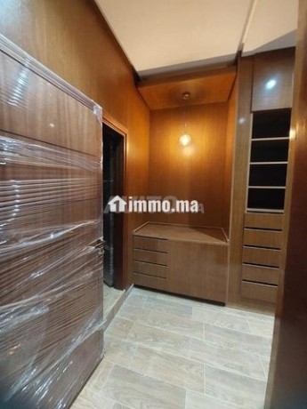 villa-vide-a-louer-longue-duree-akenza-big-2