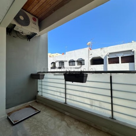 a-louer-bel-appartement-meuble-de-137-m2-big-3