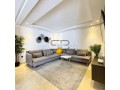 studio-full-equipe-a-la-location-sur-racine-small-0