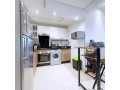 superbe-studio-a-la-location-meuble-small-9