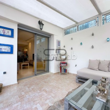 superbe-studio-a-la-location-meuble-big-1