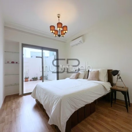superbe-studio-a-la-location-meuble-big-4