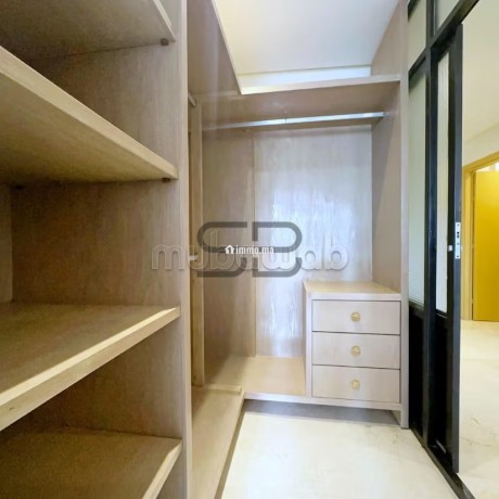 superbe-studio-a-la-location-meuble-big-6