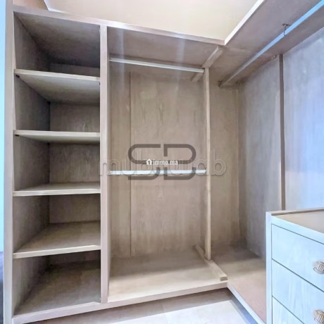 superbe-studio-a-la-location-meuble-big-7