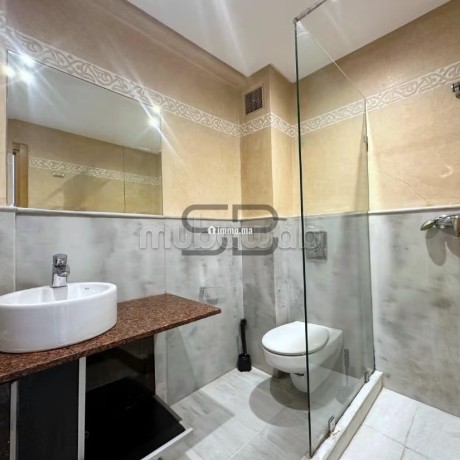 studio-sans-vis-a-vis-a-louer-maarif-big-5