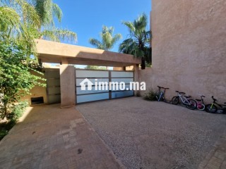 Très bonne affaires à pristigia - Villa à vendre