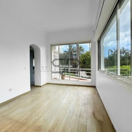 a-louer-villa-de-charme-a-ain-diab-big-5