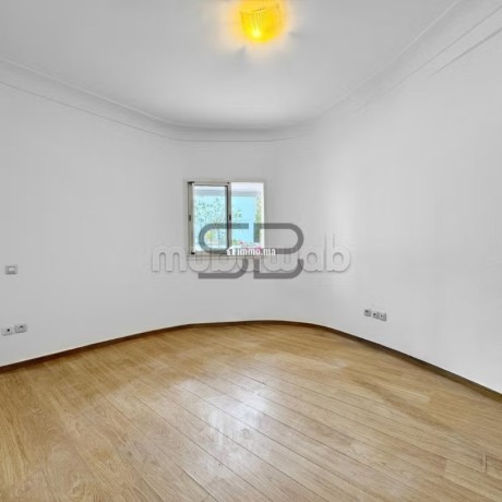 a-louer-villa-de-charme-a-ain-diab-big-7