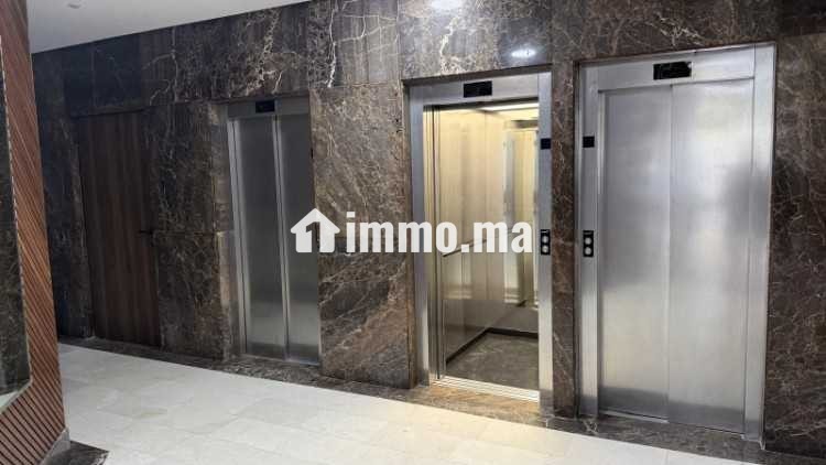 Plateau Bureau Im. Neuf Bd My Smail RN - Location Immobilier - Mohammedia - photo 8
