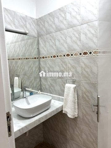 شقة حديثة نضيفة مفروشة ل الكراء في منطقة أكدال - Location Immobilier - Rabat - photo 4
