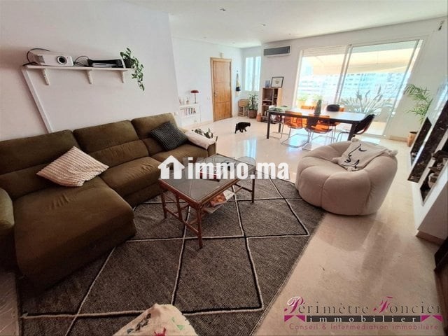 RACINE BEL APPT MEUBLÉ AVEC TERRASSE A LOUER - Location Immobilier - Casablanca - photo 3