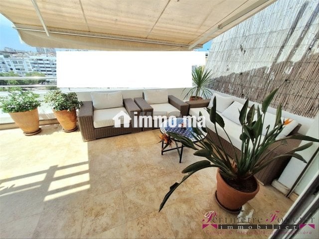 RACINE BEL APPT MEUBLÉ AVEC TERRASSE A LOUER - Location Immobilier - Casablanca - photo 5