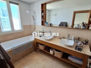 RACINE BEL APPT MEUBLÉ AVEC TERRASSE A LOUER - Appartement à louer - Casablanca