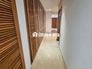 RACINE BEL APPT MEUBLÉ AVEC TERRASSE A LOUER - Appartement à louer - Casablanca