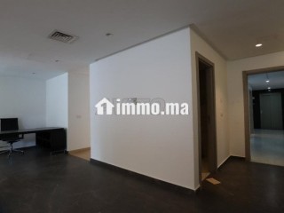 Bd d'anfa tres haut standing 190 m² bien conçus - Bureau à louer - Casablanca