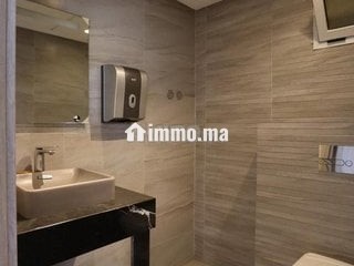 Bd d'anfa tres haut standing 190 m² bien conçus - Bureau à louer - Casablanca