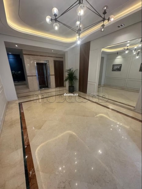 Superbe appartement à vendre à Racine. Surface de 165 m². Bien meublé - Vente Immobilier - Casablanca - photo 3