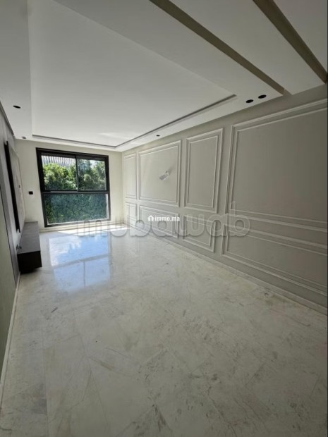 Appartement à l'achat à Anfa Extension. 1 chambre. Résidence avec concierge, climatisation générale - Vente Immobilier - Casablanca - photo 2