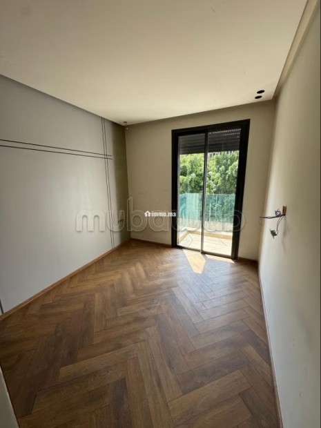 Appartement à l'achat à Anfa Extension. 1 chambre. Résidence avec concierge, climatisation générale - Vente Immobilier - Casablanca - photo 4