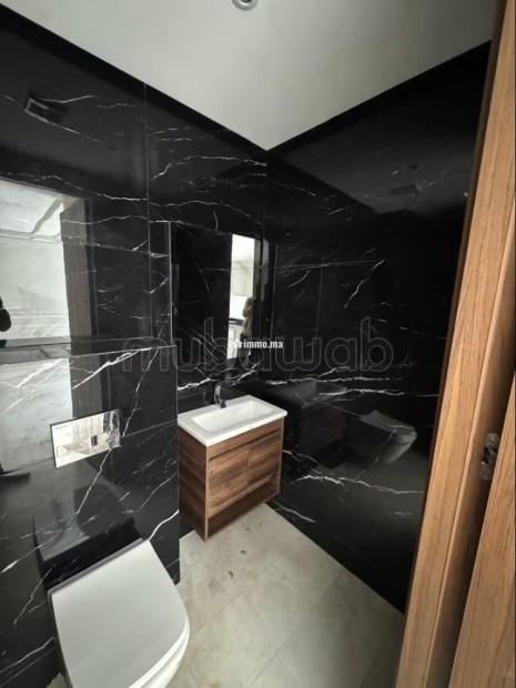 Appartement à l'achat à Anfa Extension. 1 chambre. Résidence avec concierge, climatisation générale - Vente Immobilier - Casablanca - photo 7